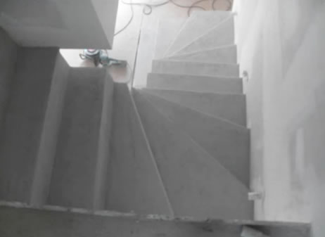 microcemento en escalera 7