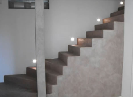 Escalera con microcemento